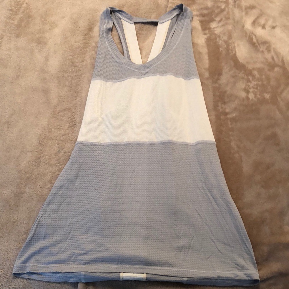 **EXCELLENT CONDITION** lululemon Sport Tank